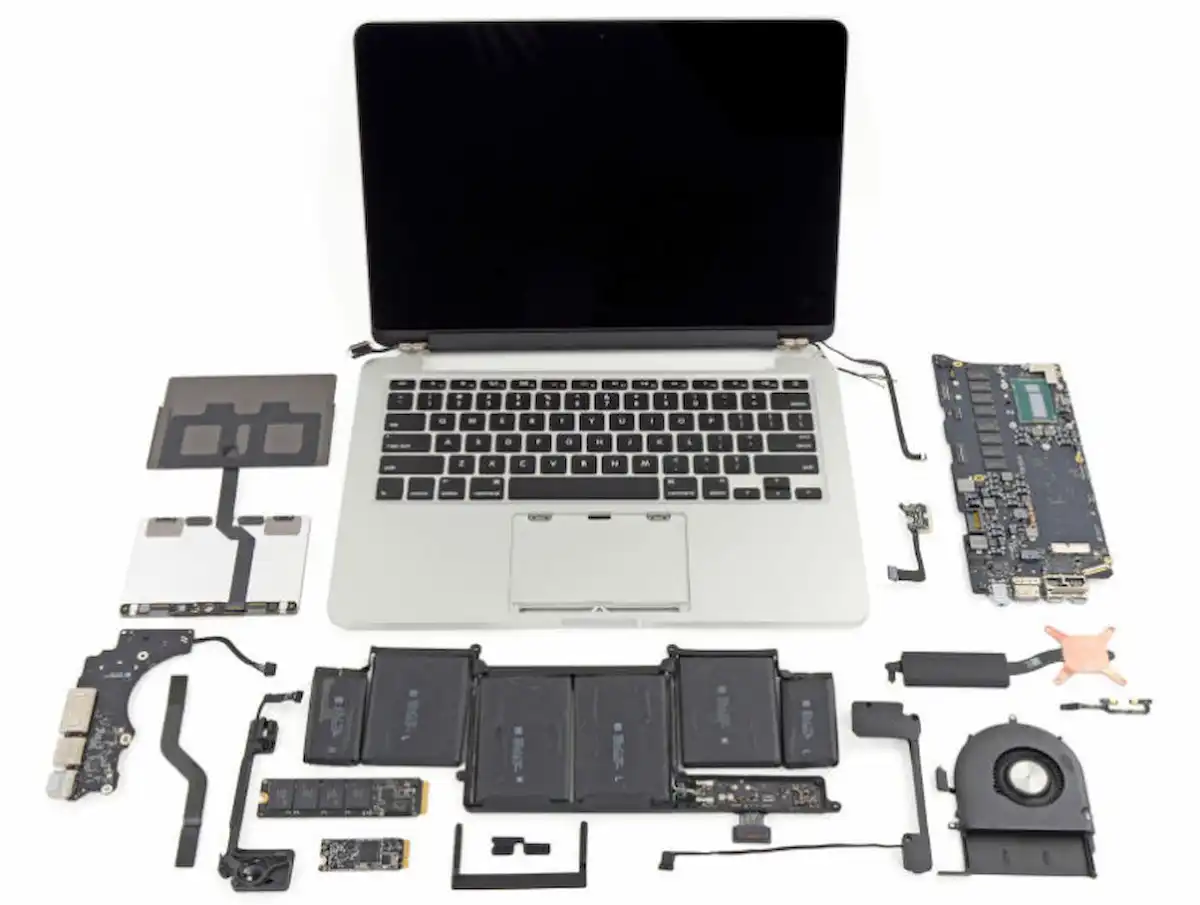 Сложный ремонт MacBook Pro в Энгельсе