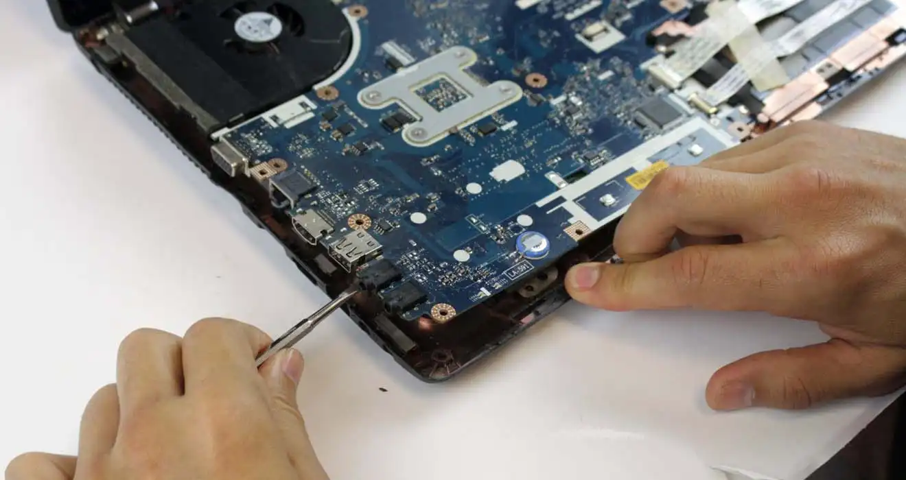 ремонт ноутбуков Packard Bell в Энгельсе