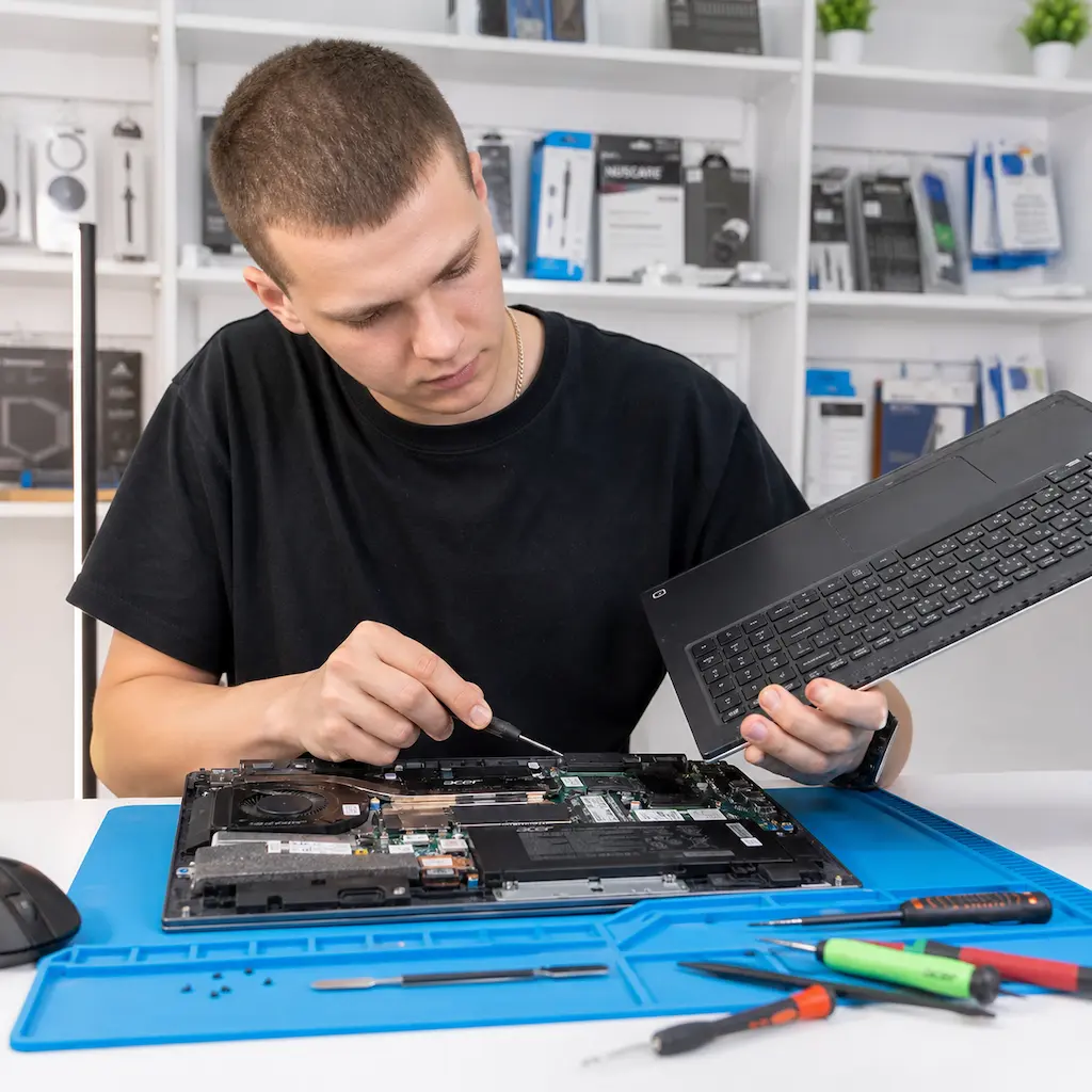 заменить клавиатуру на ноутбуке Acer в Энгельсе