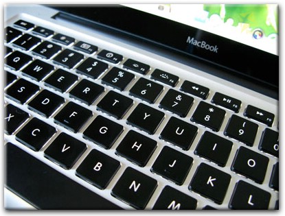 Замена клавиатуры Apple MacBook в Энгельсе