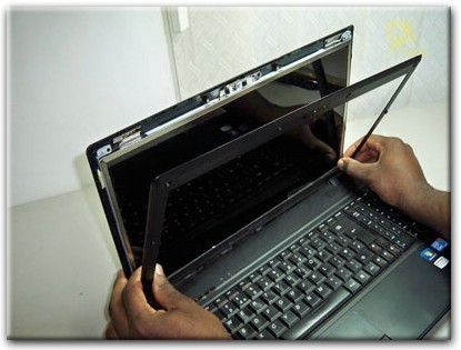Замена экрана ноутбука Lenovo в Энгельсе